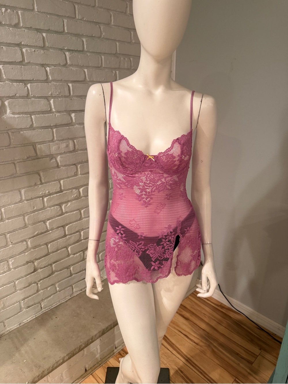 Vintage Victoria’s Secret Lace Chemise Slip Nightgown Purple Mauve XS NWOT